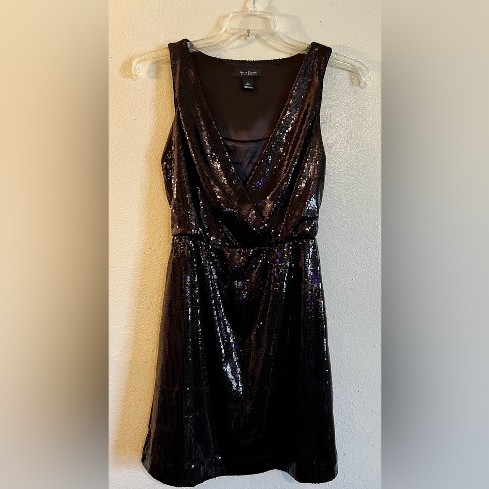 White House|Black Market Sleeveless Fully Lined Black Sequined Size 0 Dress